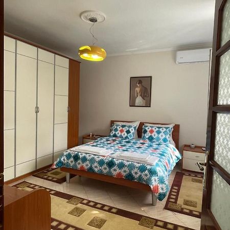 Guest House Tiranë Ngoại thất bức ảnh