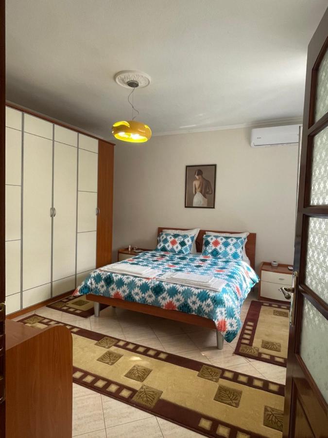 Guest House Tiranë Ngoại thất bức ảnh